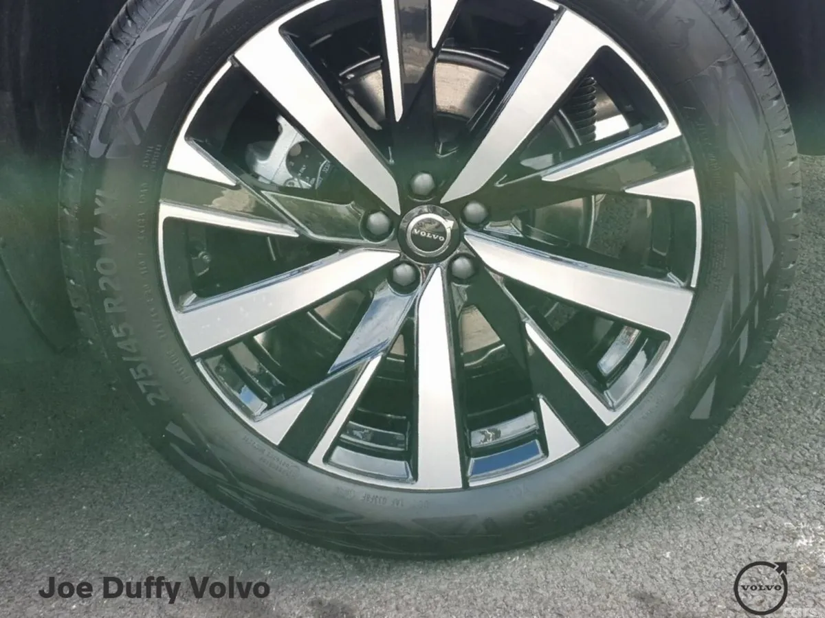 Volvo XC90 SUV, Petrol Plug-in Hybrid, 2026, Blue