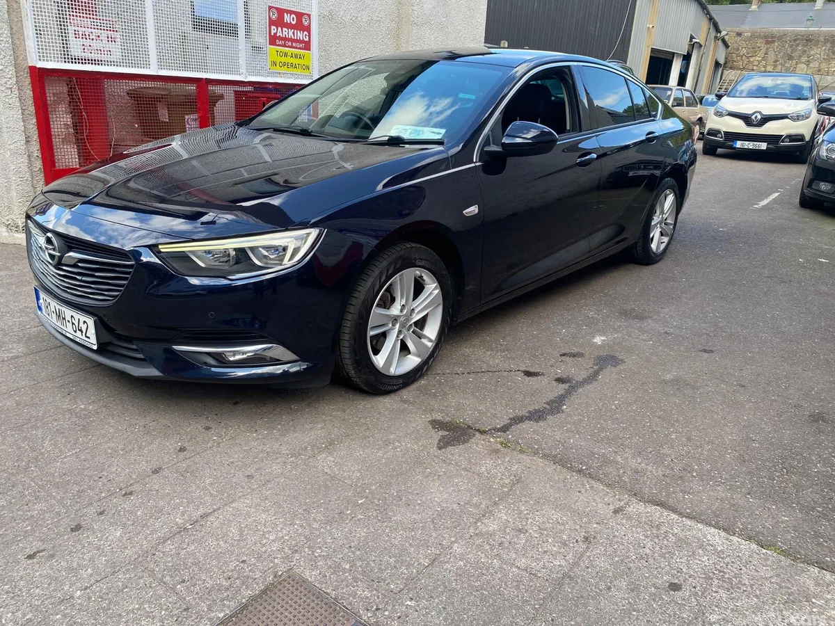 Opel Insignia Hatchback, Diesel, 2018, Blue