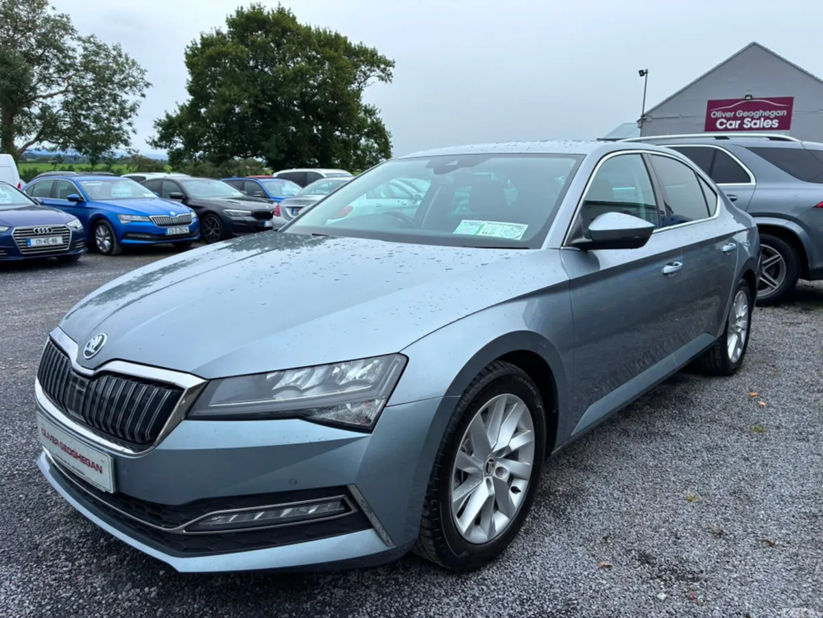 Skoda Superb Hatchback, Petrol Plug-in Hybrid, 2020, Grey