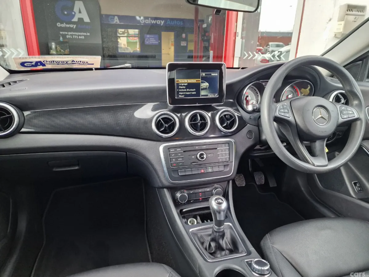 Mercedes-Benz CLA Saloon, Diesel, 2015, Black