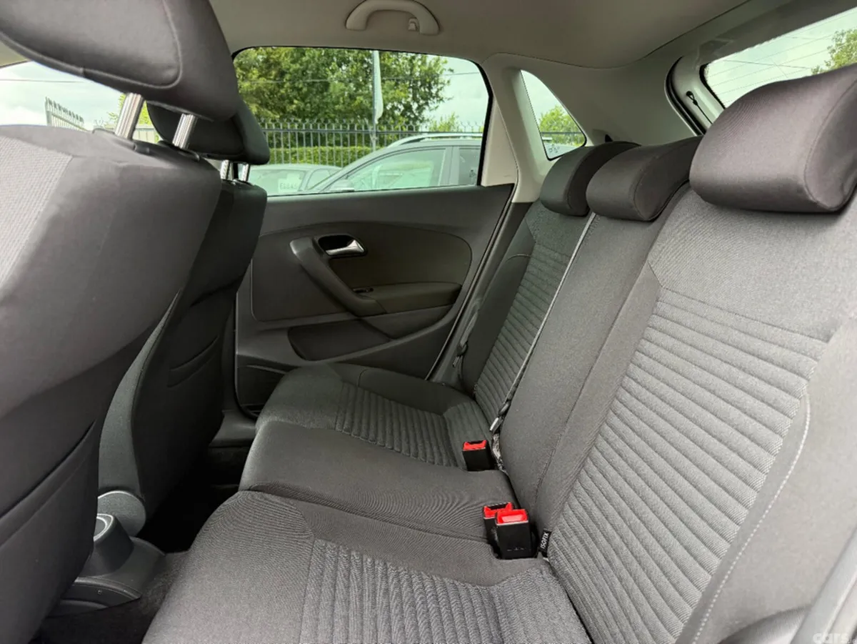Volkswagen Polo Hatchback, Petrol, 2013, White