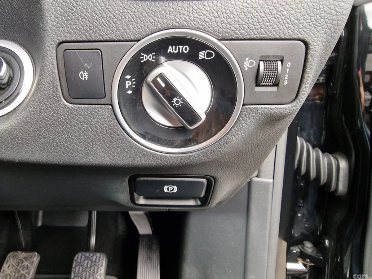 Mercedes-Benz CLA Saloon, Diesel, 2015, Black