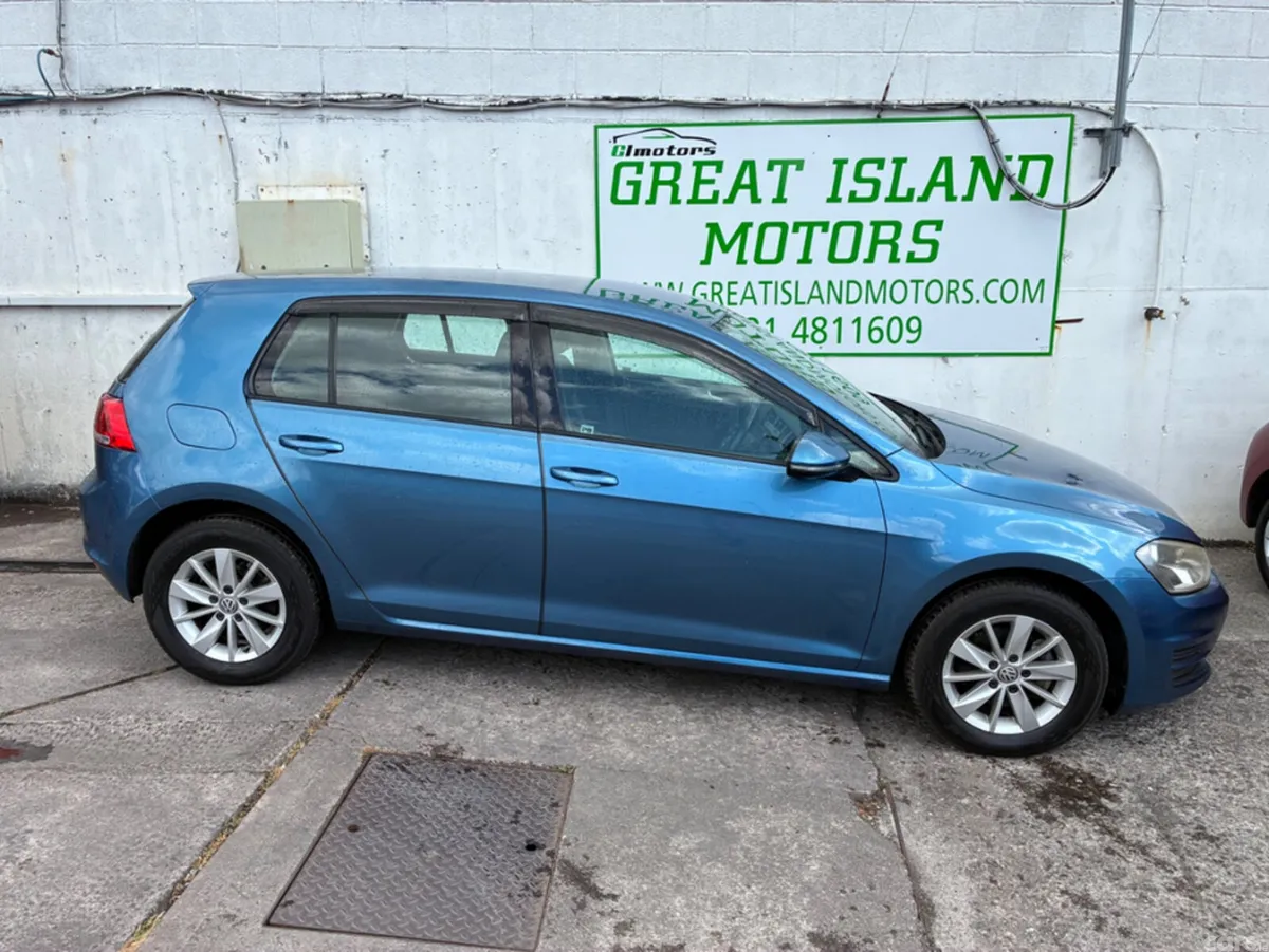 Volkswagen Golf Hatchback, Petrol, 2015, Blue