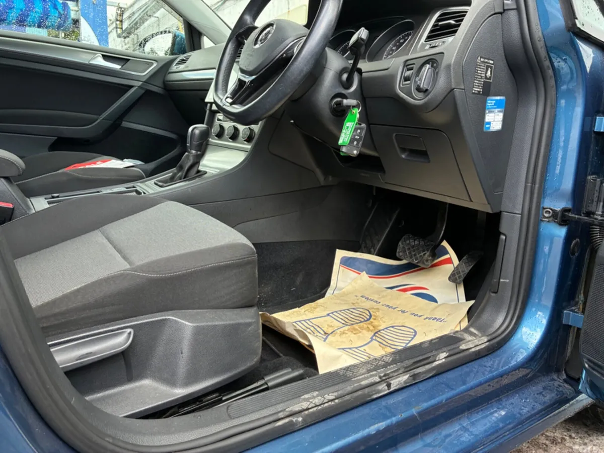 Volkswagen Golf Hatchback, Petrol, 2015, Blue