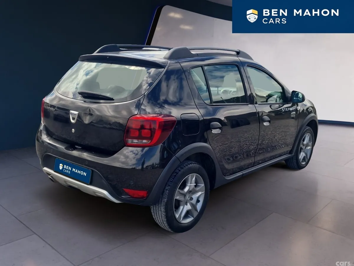 Dacia Sandero Stepway Hatchback, Diesel, 2020, Black