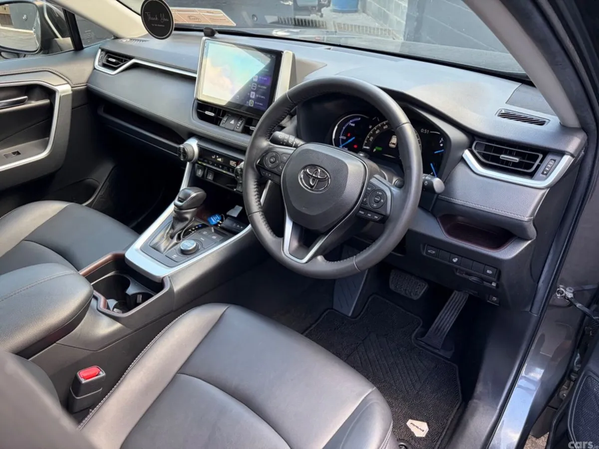 Toyota RAV4 SUV, Petrol Hybrid, 2019, Grey