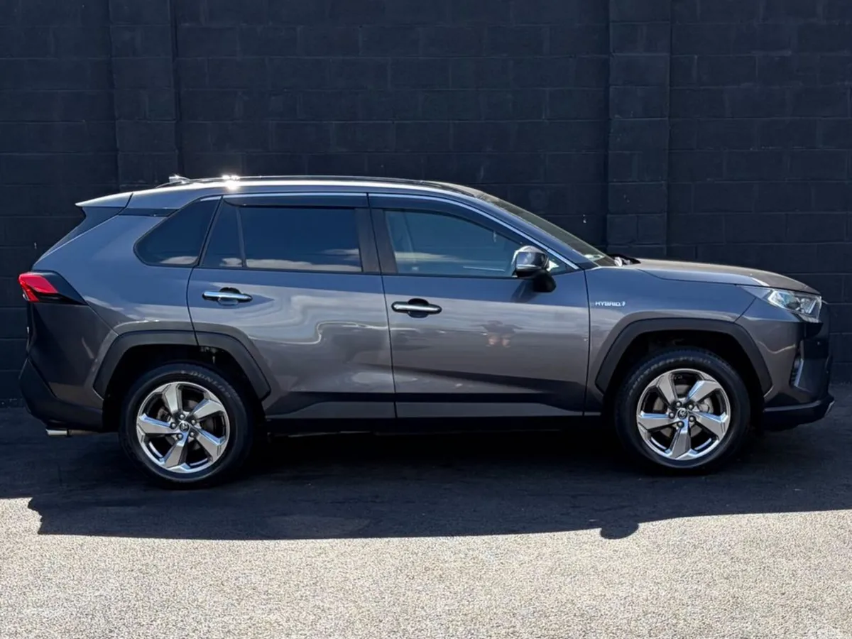 Toyota RAV4 SUV, Petrol Hybrid, 2019, Grey