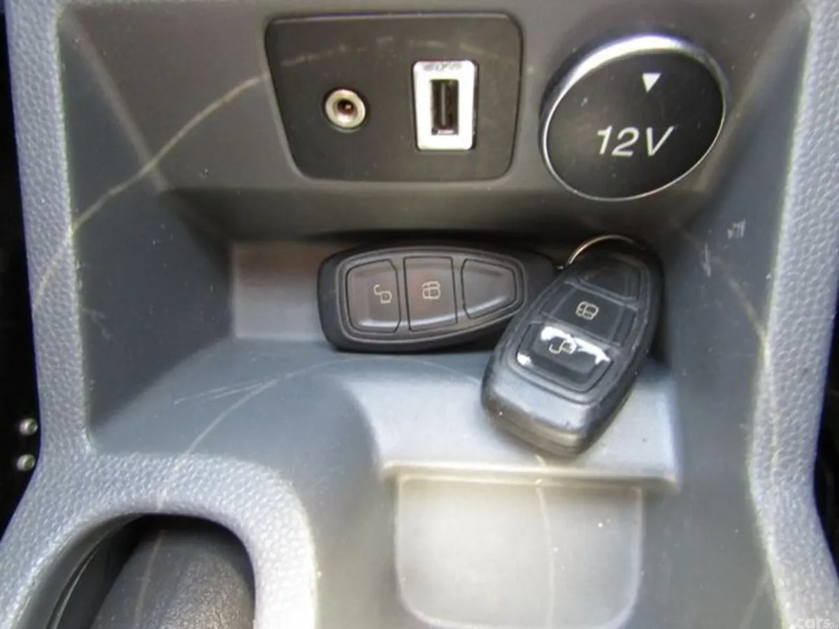 Ford EcoSport Hatchback, Diesel, 2015, White