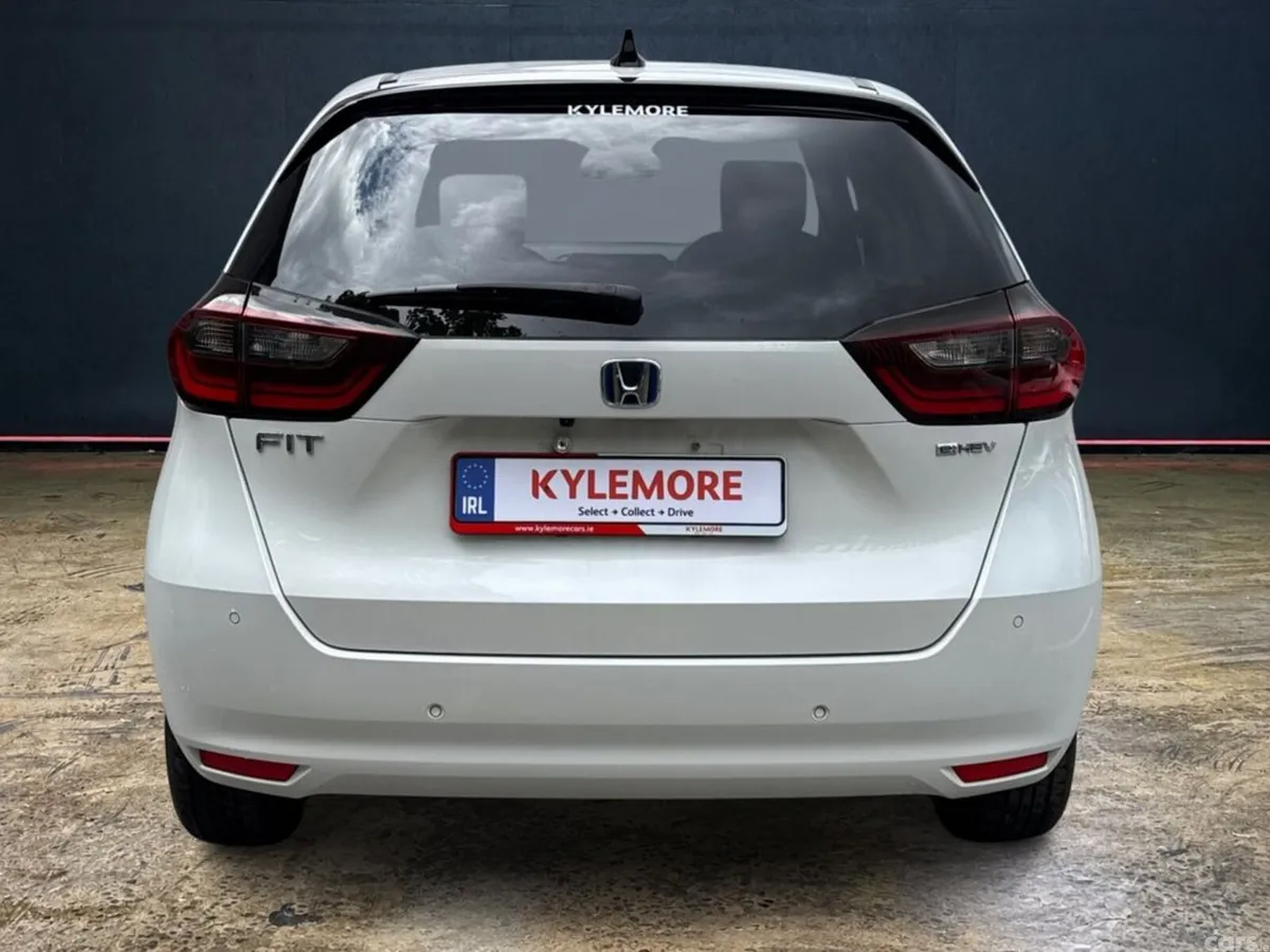 Honda Fit Hatchback, Petrol Hybrid, 2023, White