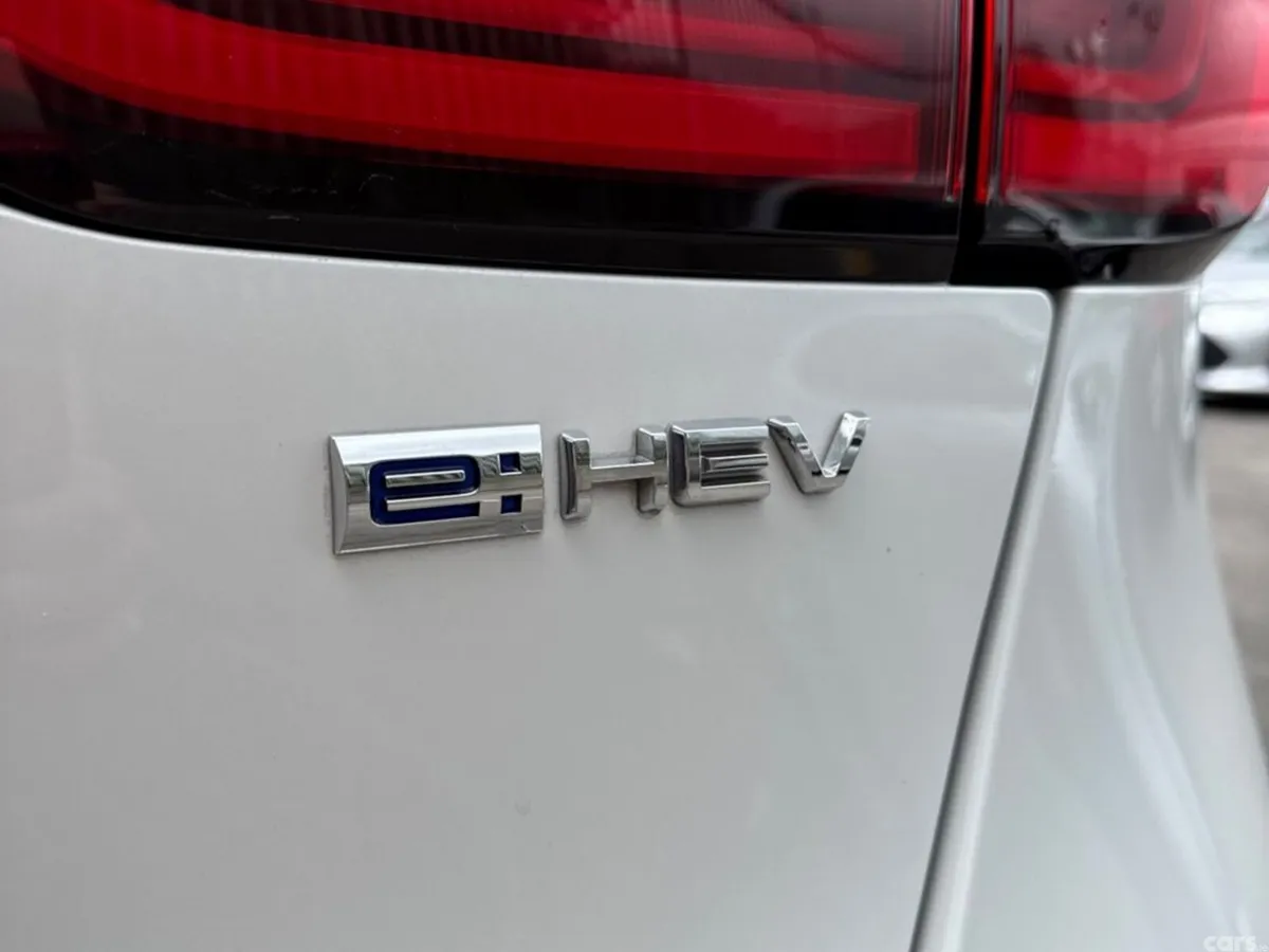 Honda Fit Hatchback, Petrol Hybrid, 2023, White
