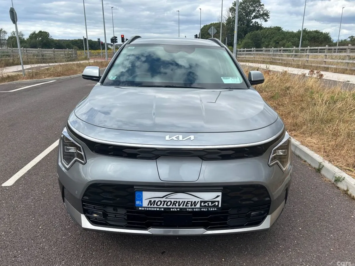 Kia e-Niro Hatchback, Electric, 2023, Grey
