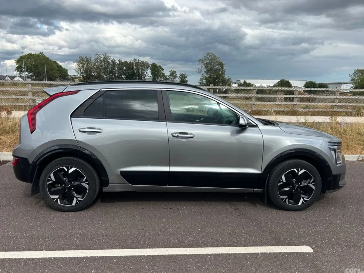 Kia e-Niro Hatchback, Electric, 2023, Grey
