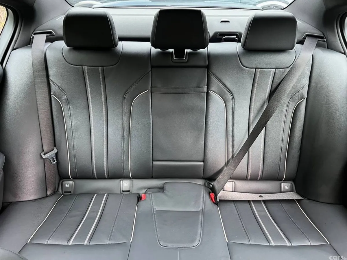 BMW 5-Series Saloon, Petrol Plug-in Hybrid, 2021, Blue