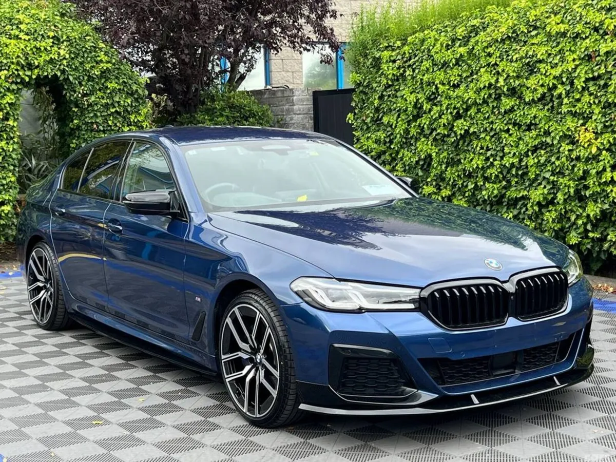 BMW 5-Series Saloon, Petrol Plug-in Hybrid, 2021, Blue
