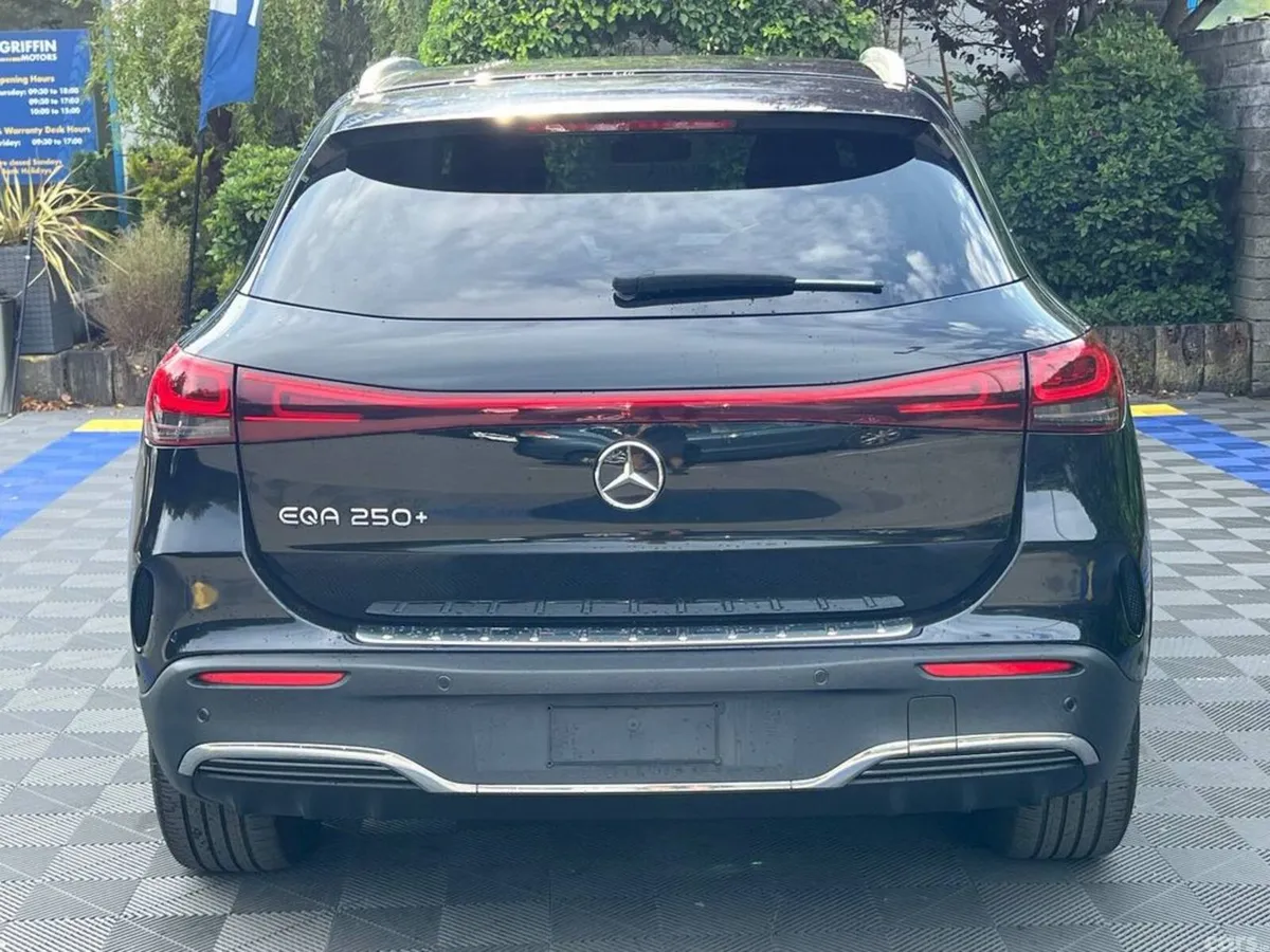 Mercedes-Benz EQA SUV, Electric, 2023, Black