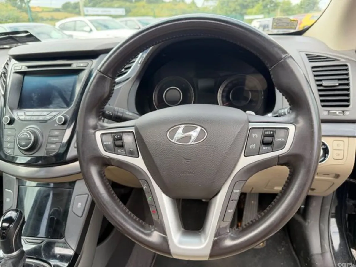 Hyundai i40 Saloon, Diesel, 2015, Black