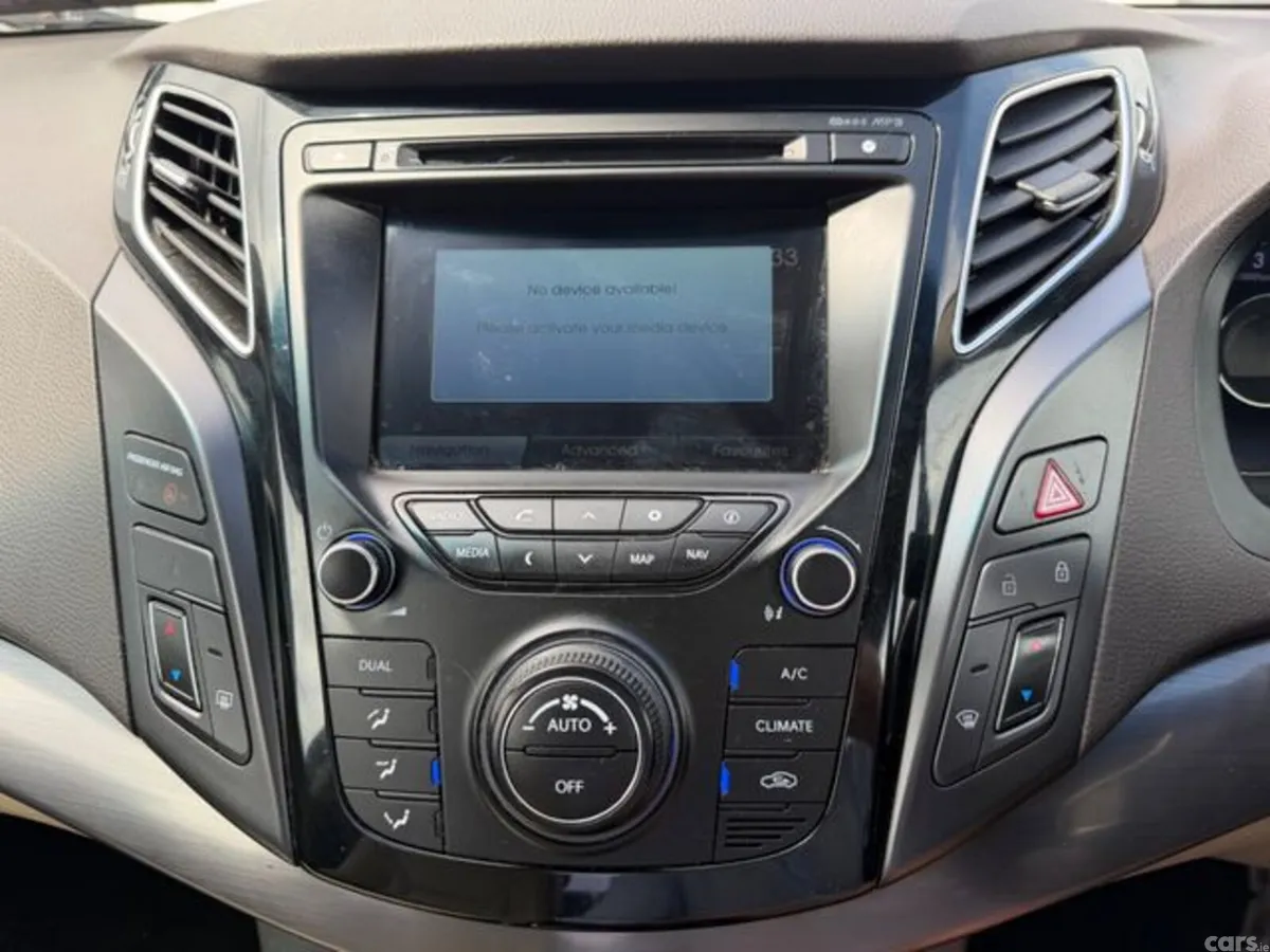 Hyundai i40 Saloon, Diesel, 2015, Black