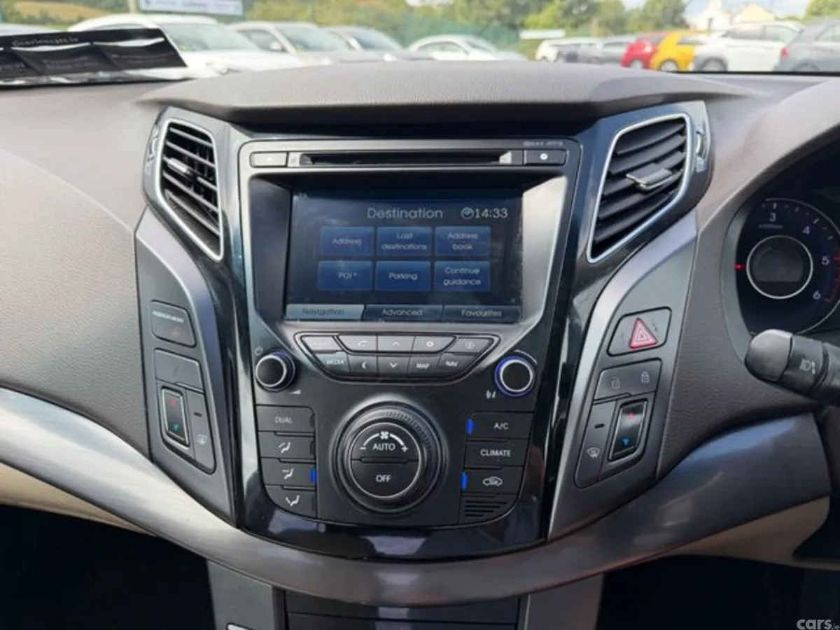 Hyundai i40 Saloon, Diesel, 2015, Black