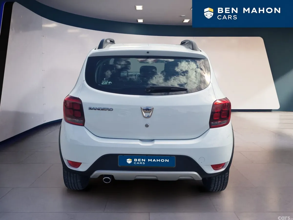 Dacia Sandero Stepway Hatchback, Diesel, 2020, White