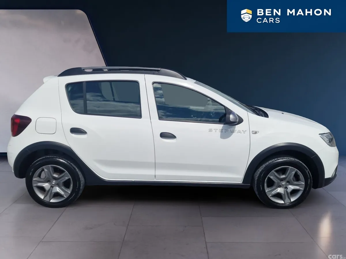 Dacia Sandero Stepway Hatchback, Diesel, 2020, White
