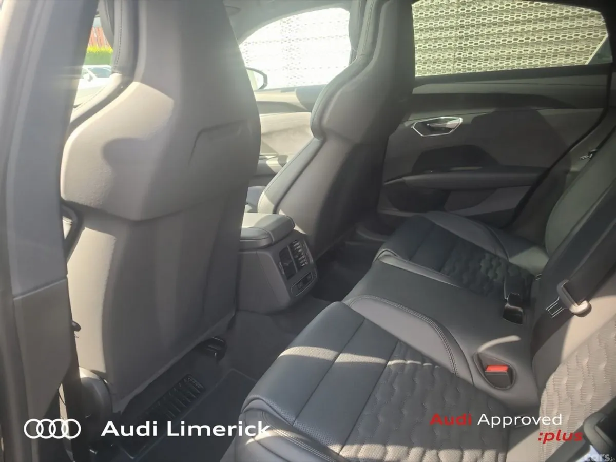 Audi e-tron GT quattro Coupe, Electric, 2026, Black