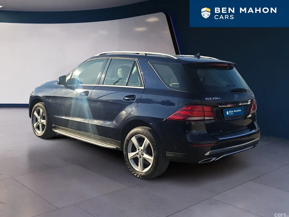 Mercedes-Benz GLE SUV, Diesel, 2017, Blue