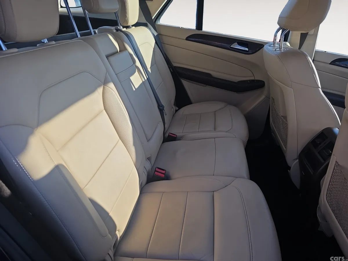 Mercedes-Benz GLE SUV, Diesel, 2017, Blue