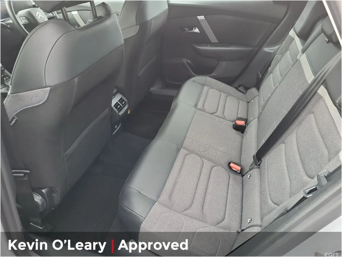 Citroen C4 Hatchback, Petrol Hybrid, 2025, White