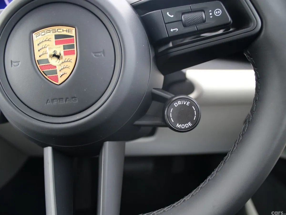Porsche Macan SUV, Electric, 2026, Red