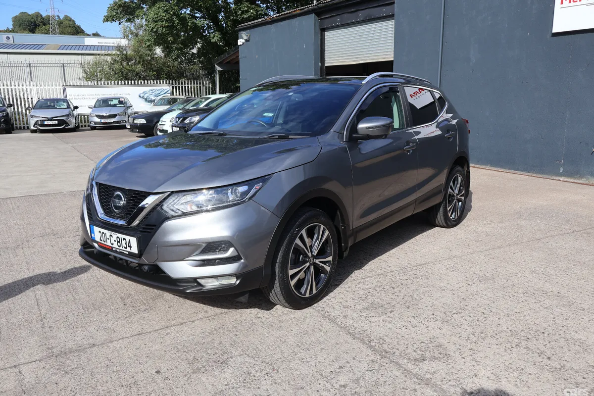Nissan Qashqai MPV, Diesel, 2020, Grey
