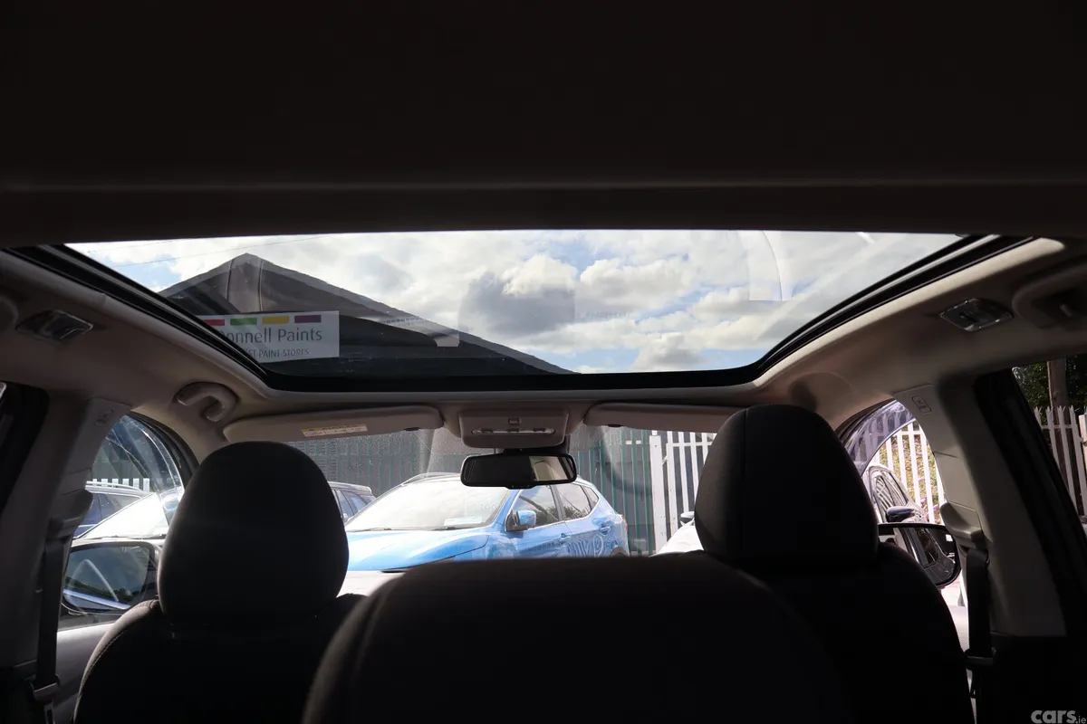 Nissan Qashqai MPV, Diesel, 2020, Grey