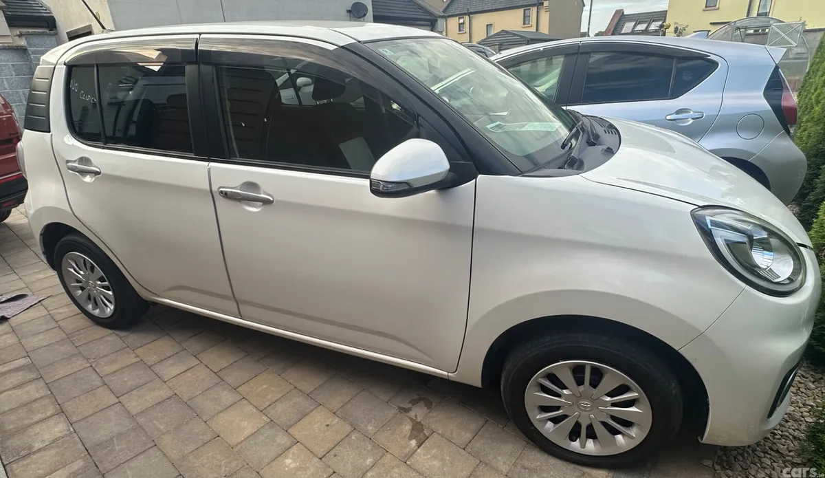 Toyota Passo Hatchback, Petrol, 2016, White