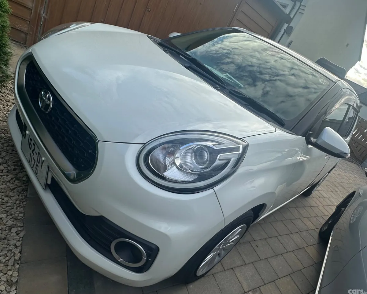 Toyota Passo Hatchback, Petrol, 2016, White