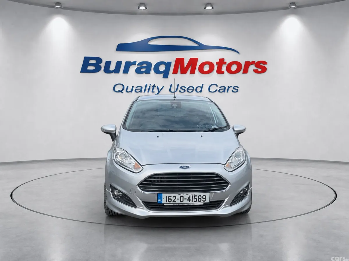 Ford Fiesta Hatchback, Petrol, 2016, Silver