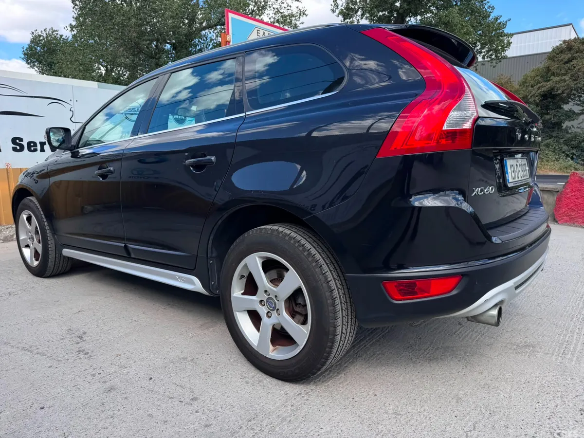 Volvo XC60 SUV, Diesel, 2013, Black