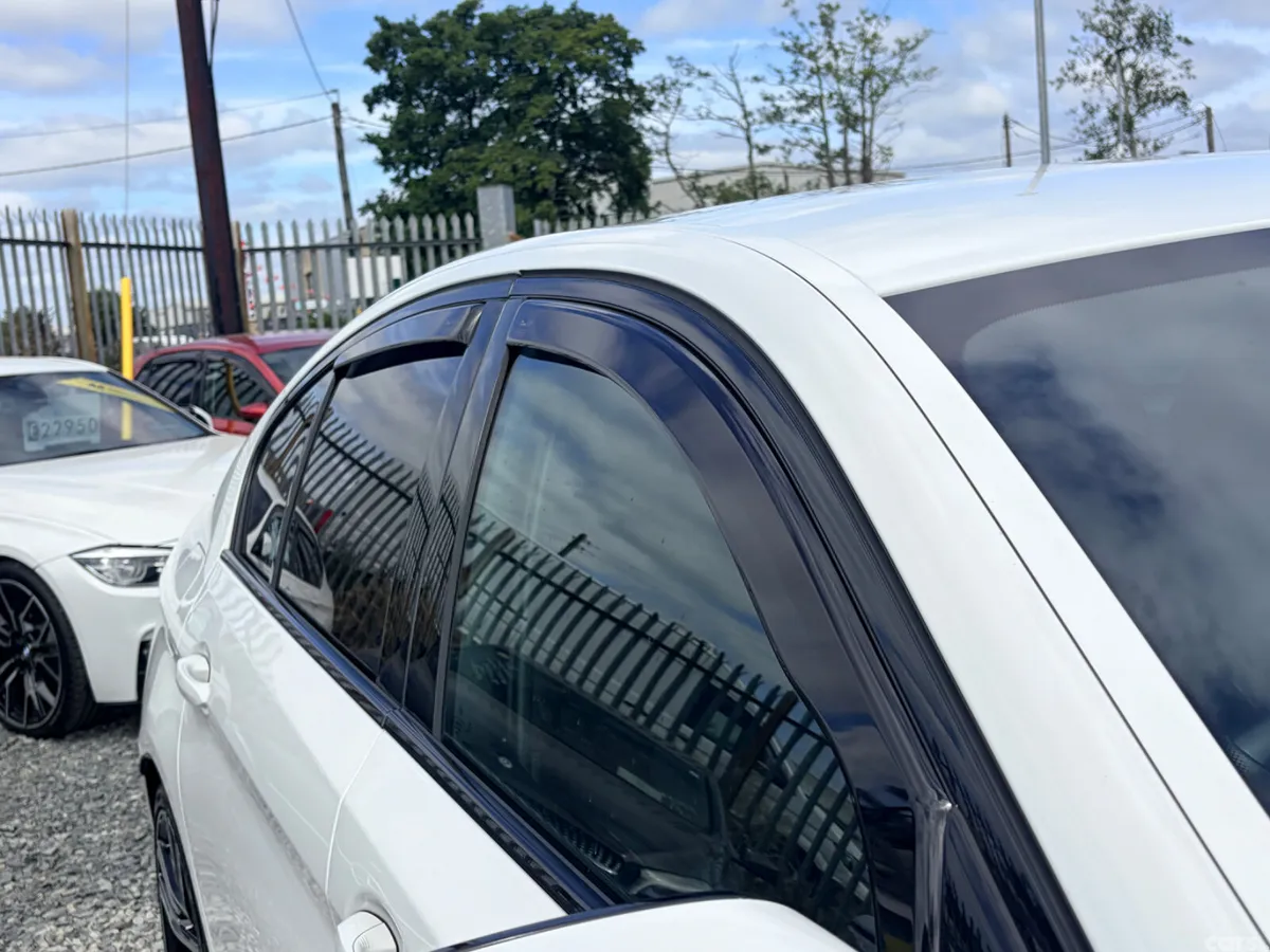 BMW 5-Series Saloon, Diesel, 2019, White