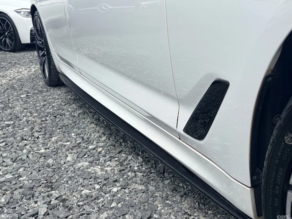 BMW 5-Series Saloon, Diesel, 2019, White