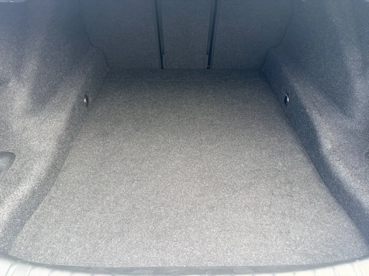BMW 5-Series Saloon, Diesel, 2019, White