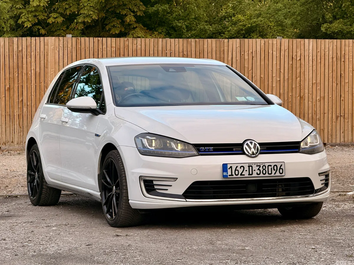 Volkswagen Golf Hatchback, Petrol Plug-in Hybrid, 2016, White