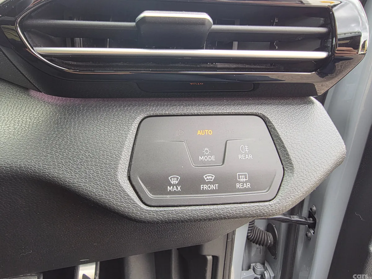 Volkswagen ID.4 SUV, Electric, 2023, Grey