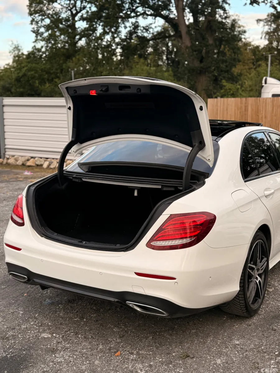 Mercedes-Benz E-Class Saloon, Diesel, 2017, White