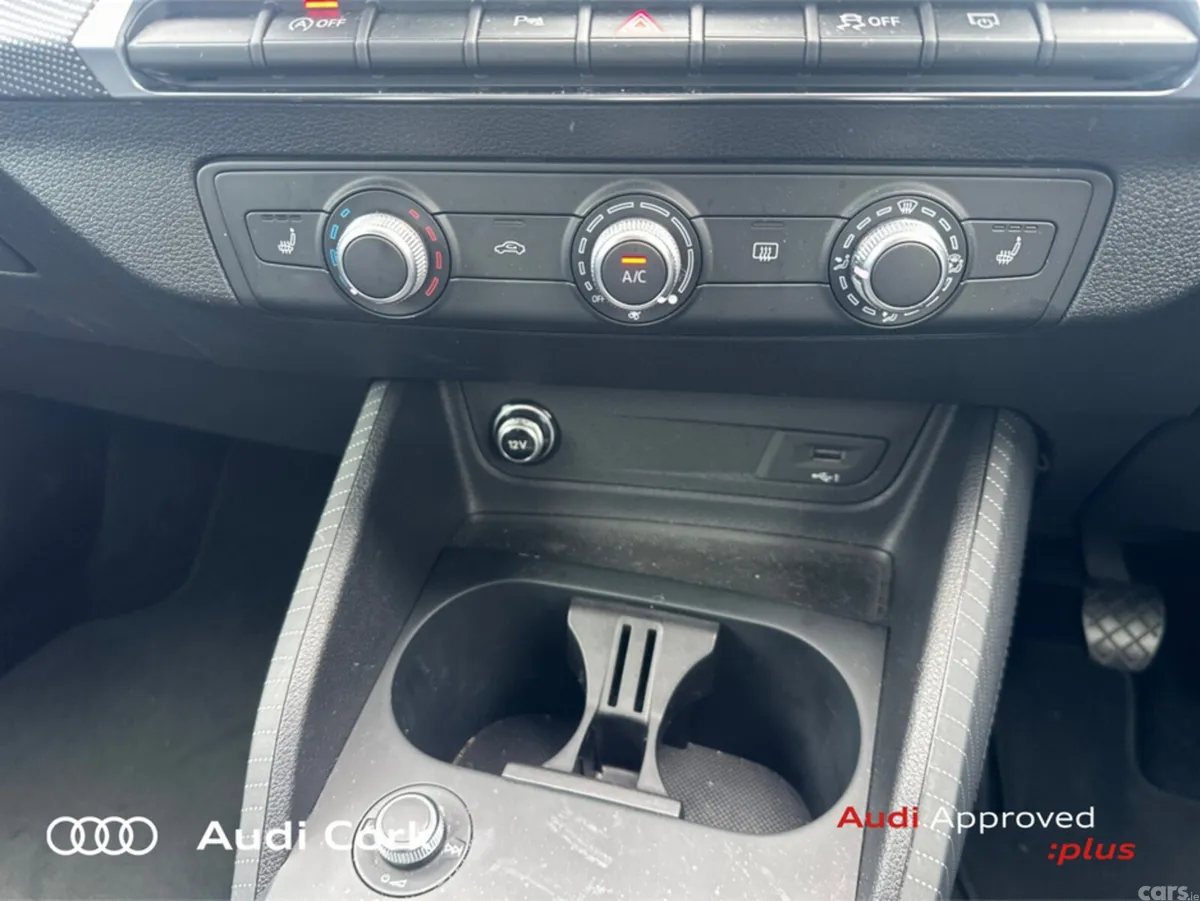 Audi Q2 SUV, Petrol, 2023, Blue