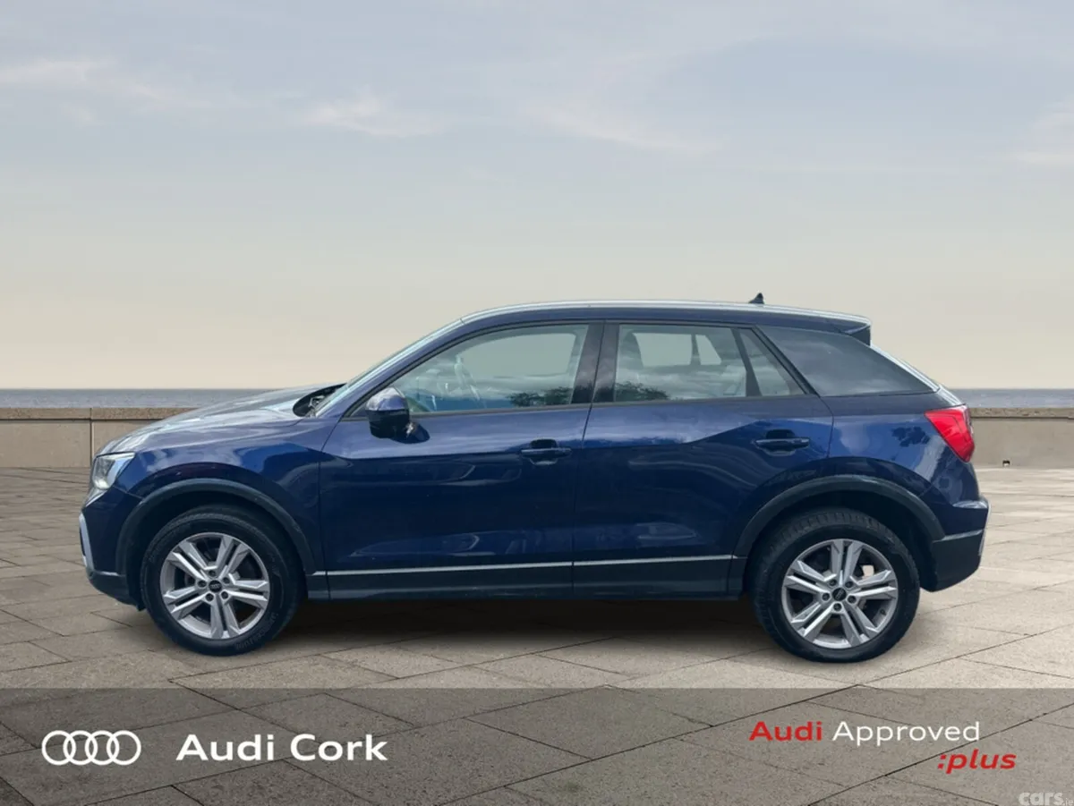 Audi Q2 SUV, Petrol, 2023, Blue
