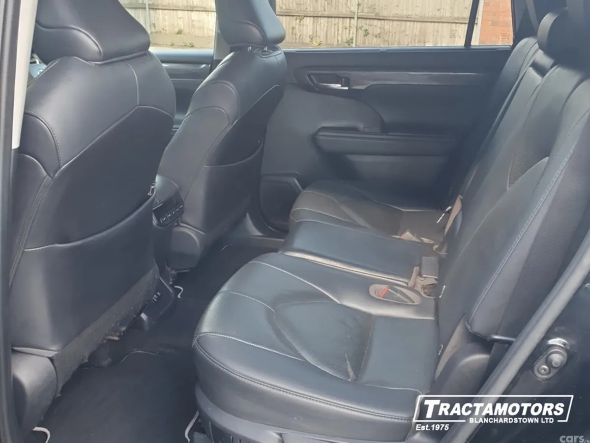 Toyota Highlander Estate, Petrol Hybrid, 2022, Black