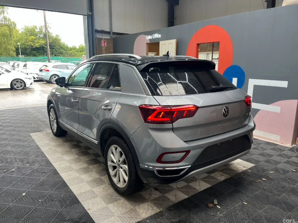 Volkswagen T-Roc SUV, Diesel, 2023, Silver