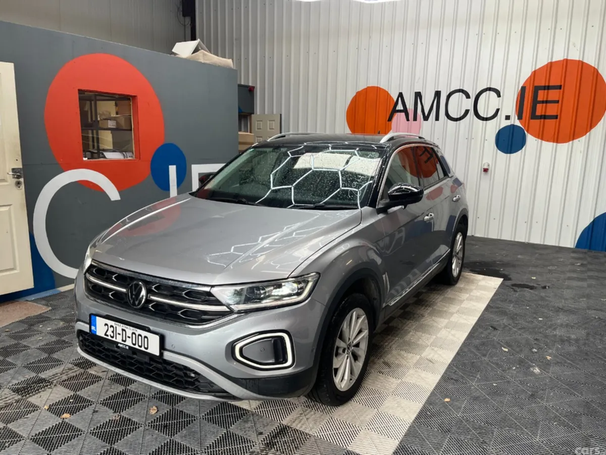 Volkswagen T-Roc SUV, Diesel, 2023, Silver