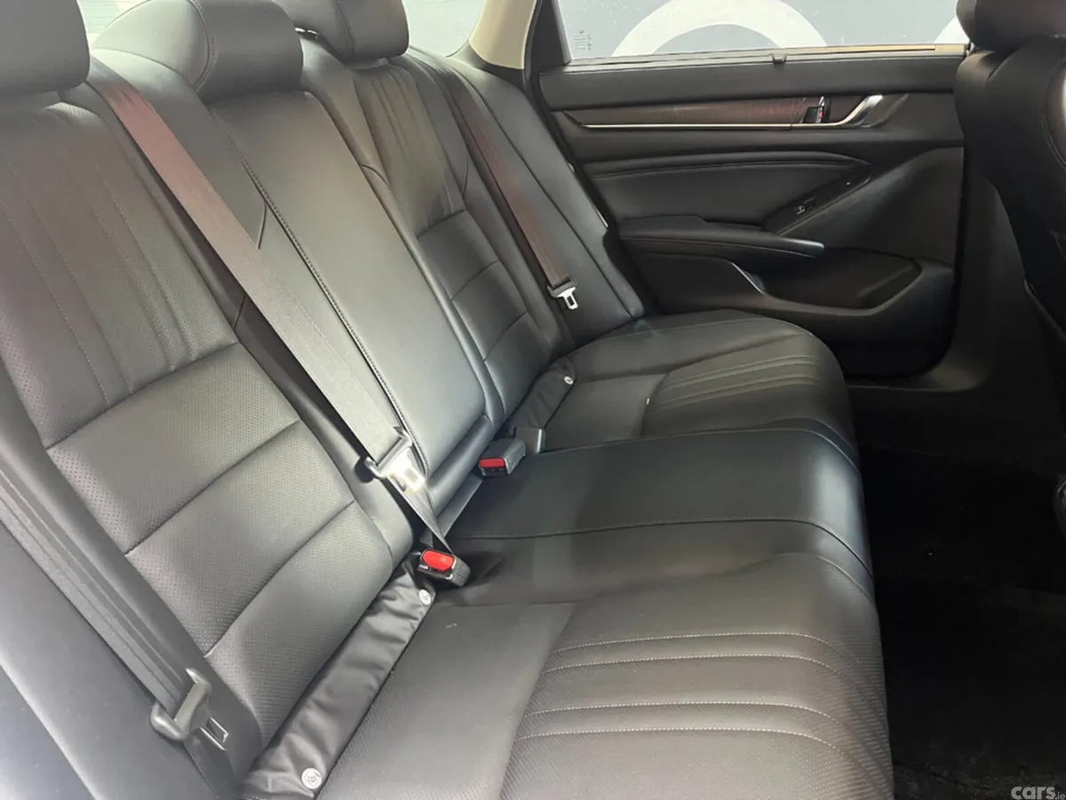 Honda Accord Saloon, Petrol Hybrid, 2022, White
