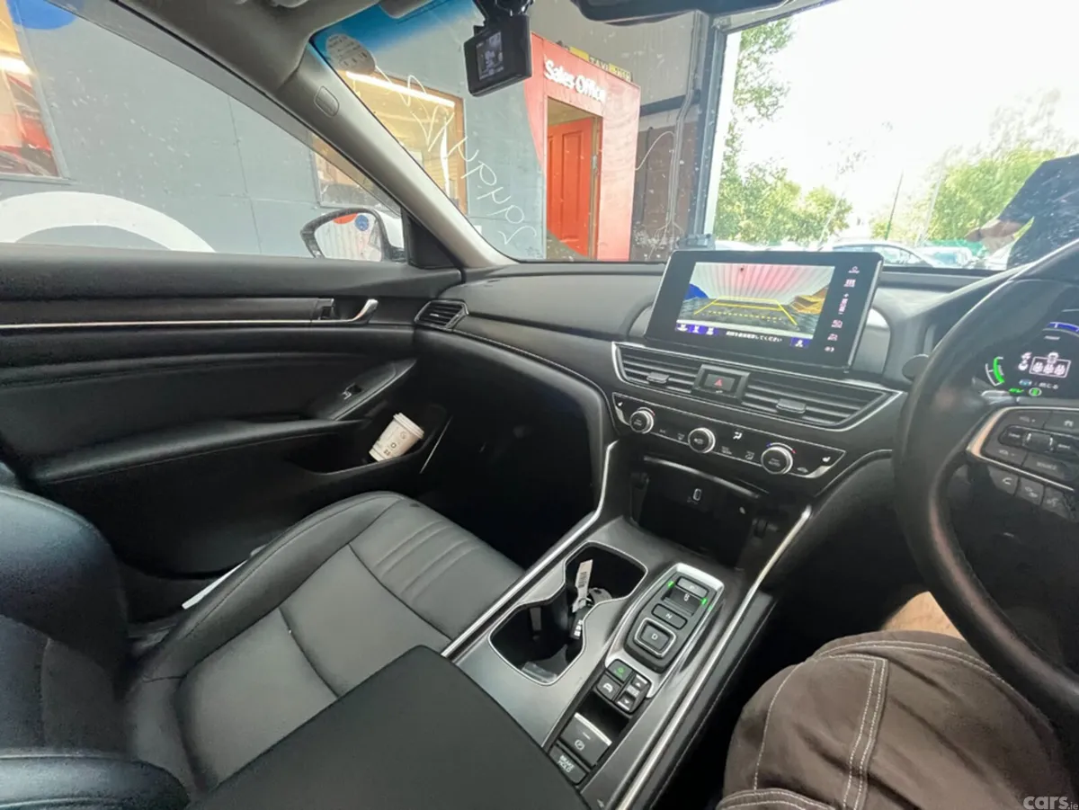 Honda Accord Saloon, Petrol Hybrid, 2022, White