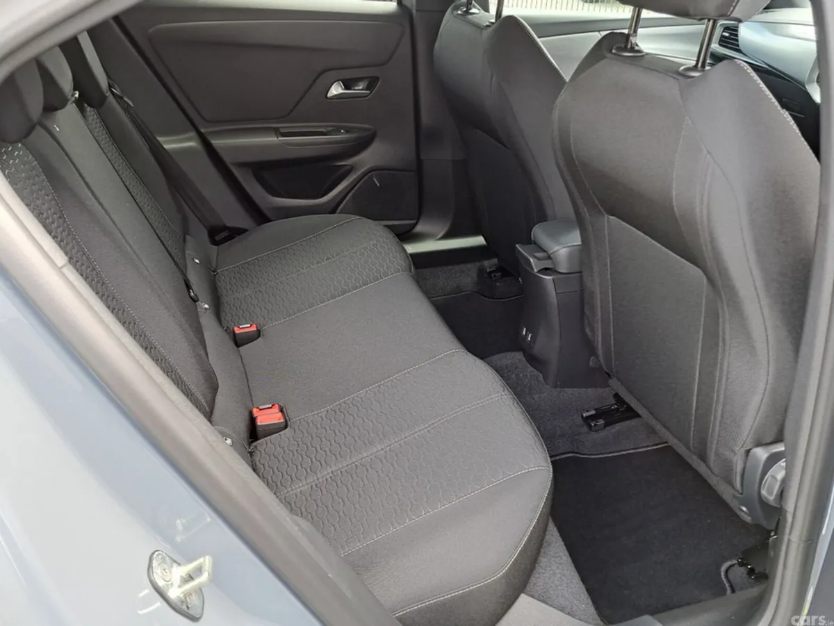 Opel Mokka SUV, Petrol Hybrid, 2027, Grey