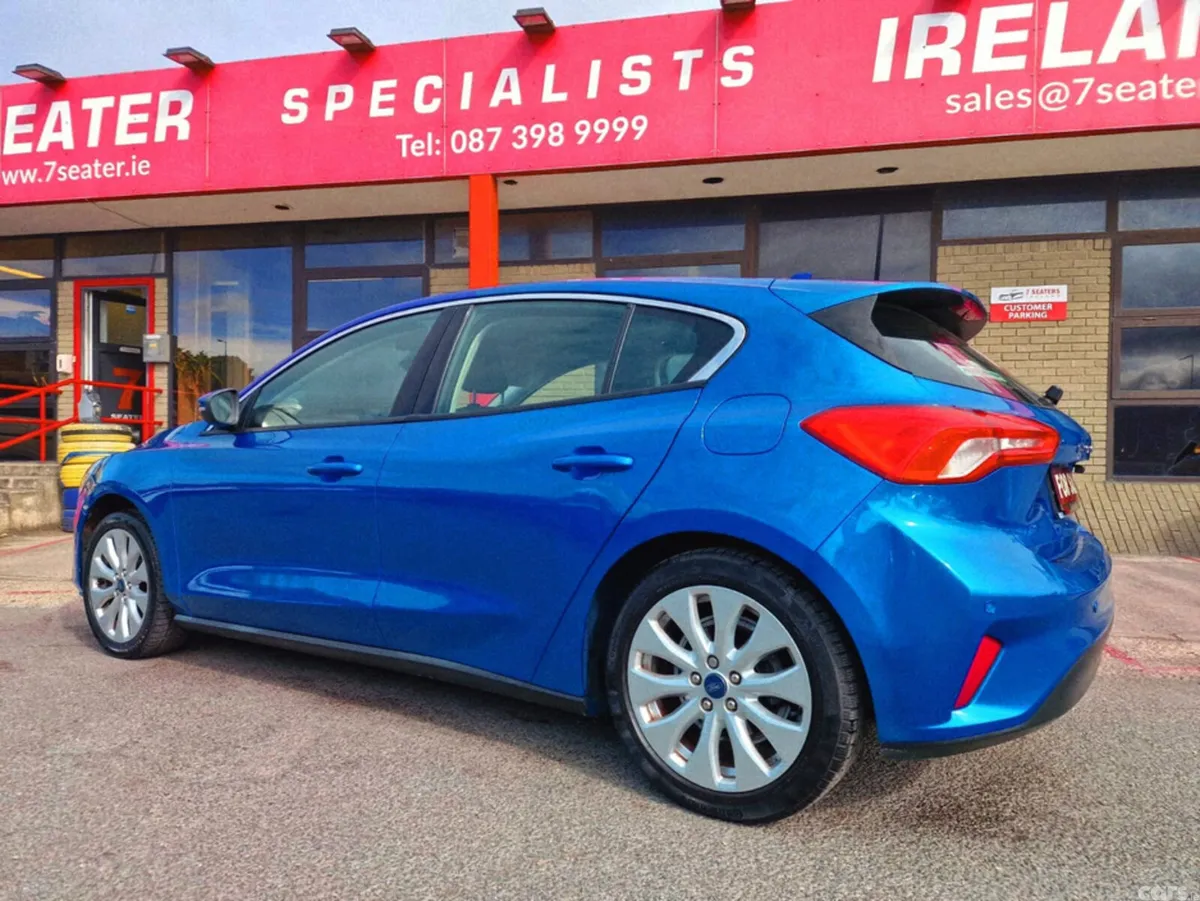 Ford Focus Hatchback, Petrol, 2019, Blue